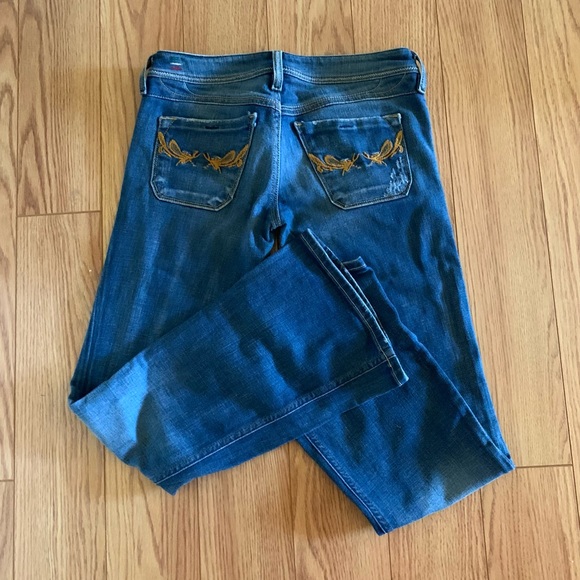 LOWKY LOVE. - Picture 4 of 8